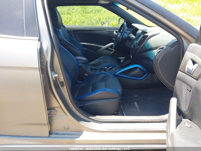 KMHTC6AE5GU278182 Hyundai Veloster Turbo