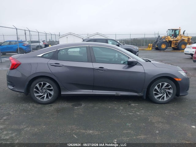 2018 Honda Civic Se მანქანა იყიდება აუქციონზე, vin: 2HGFC2F65JH024799, აუქციონის ნომერი: 12620924
