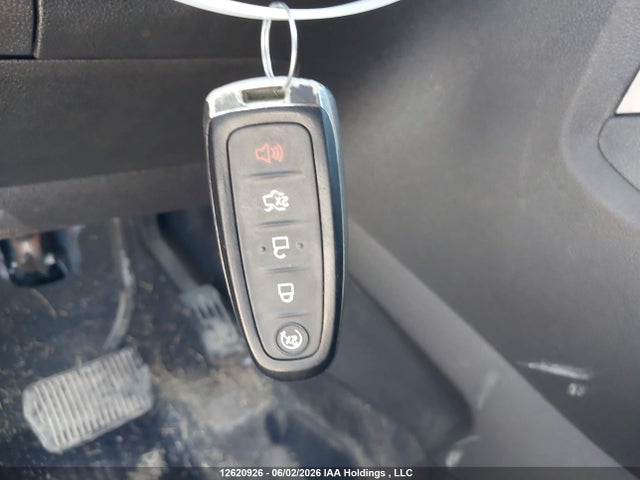 1FMCU9HD3KUC14520 Ford ESCAPE SEL