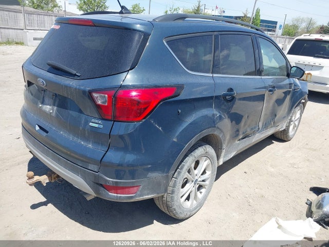 1FMCU9HD3KUC14520 Ford ESCAPE SEL