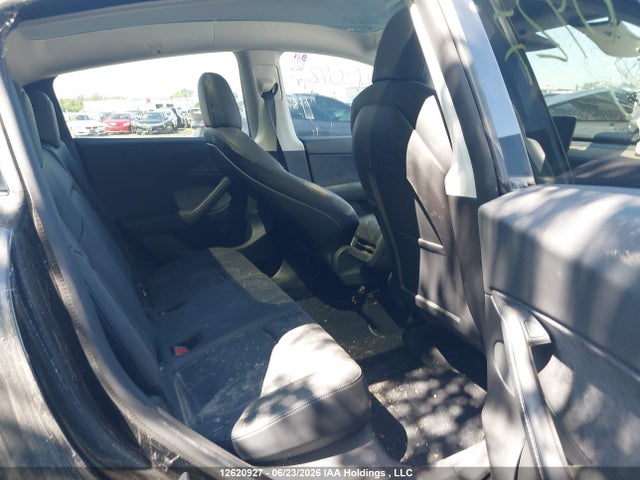 Продажа на аукционе авто 2021 Tesla Model Y, vin: 5YJYGDEEXMF183781, номер лота: 12620927