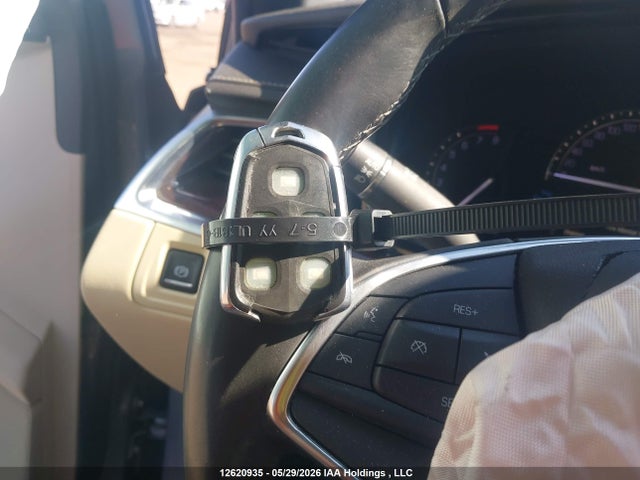 1GYKNDRS5HZ309731 Cadillac XT5 LUXURY