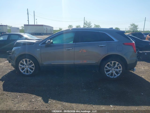1GYKNDRS5HZ309731 Cadillac XT5 LUXURY