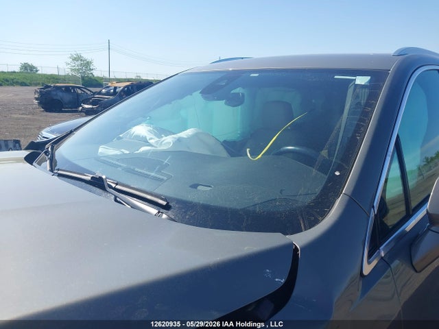 1GYKNDRS5HZ309731 Cadillac XT5 LUXURY