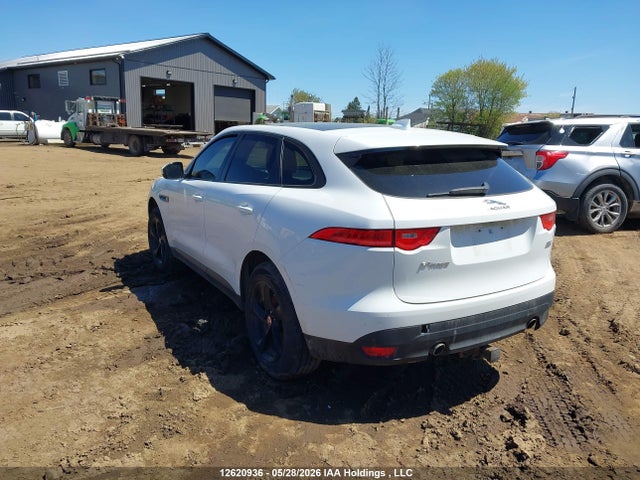 Jaguar F-pace 25t Premium 2019 SADCJ2FX2KA357563 Image 3