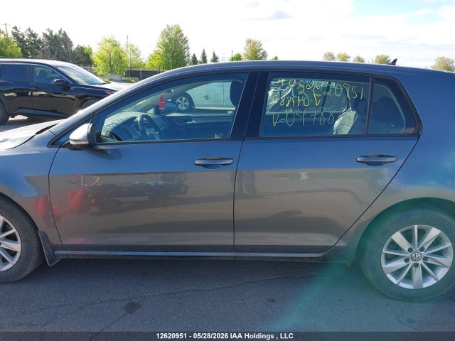 Продаж на аукціоні авто 2017 Volkswagen Golf 1.8 Tsi Comfortline/1.8 Tsi Highline/1.8 Tsi Trendline, vin: 3VW217AUXHM047882, номер лоту: 12620951