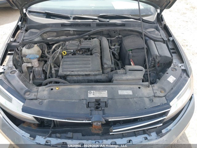 Продажа на аукционе авто 2016 Volkswagen Jetta 1.4 Tsi Comfortline, vin: 3VWD67AJ3GM306551, номер лота: 12620956