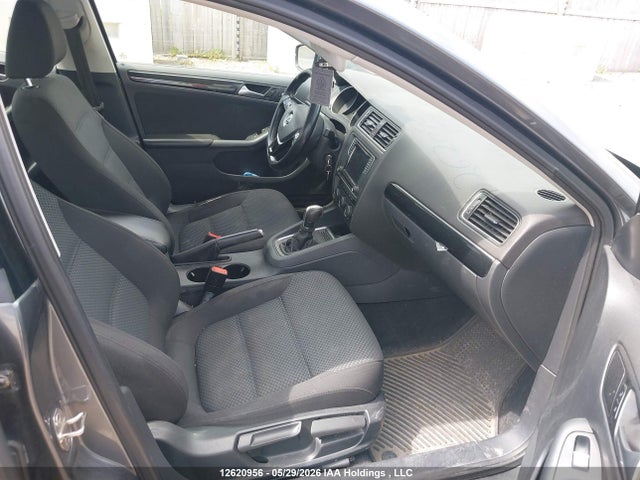 Продажа на аукционе авто 2016 Volkswagen Jetta 1.4 Tsi Comfortline, vin: 3VWD67AJ3GM306551, номер лота: 12620956