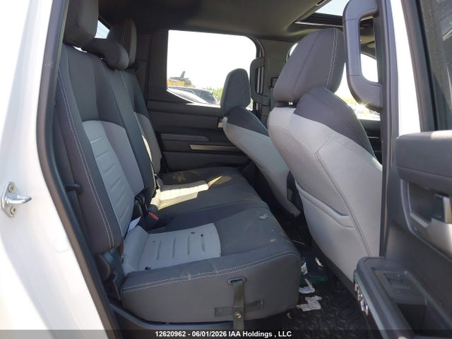 Toyota Tacoma 2025 3TYLB5JN9ST089554 Image 8