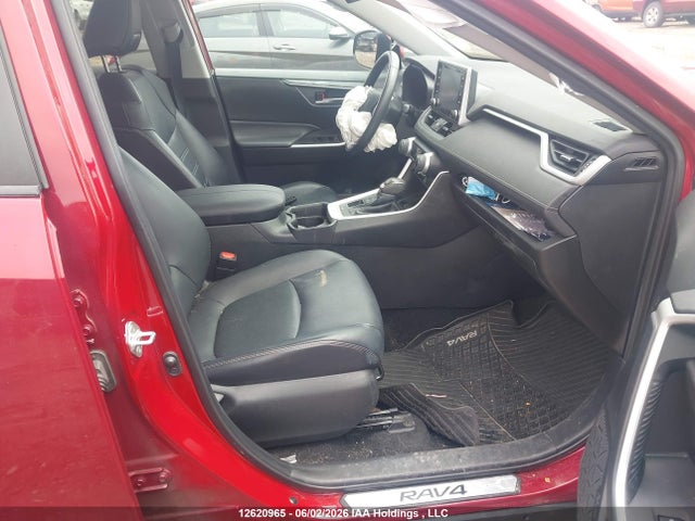 12620965 :رقم المزاد ، 2T3R1RFV5LW126950 vin ، 2020 Toyota Rav4 Xle/xle Premium مزاد بيع