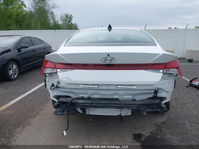 2025 Hyundai Elantra Essential მანქანა იყიდება აუქციონზე, vin: KMHLM4DG9SU952793, აუქციონის ნომერი: 12620973