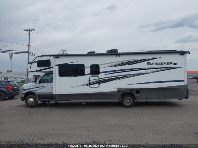1FDXE4FN9PDD08762 Ford Econoline E450 Super Duty Cutaway Van