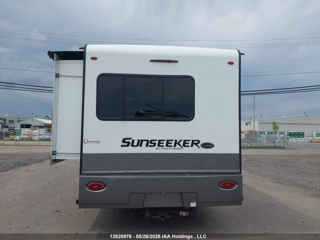 1FDXE4FN9PDD08762 Ford Econoline E450 Super Duty Cutaway Van