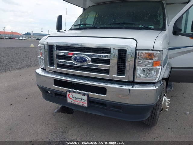 1FDXE4FN9PDD08762 Ford Econoline E450 Super Duty Cutaway Van