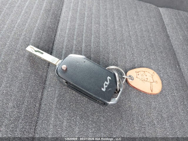 12620989 :رقم المزاد ، KNDJ33AU4N7184615 vin ، 2022 Kia Soul Ex مزاد بيع