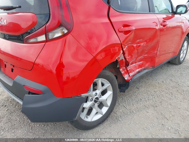 12620989 :رقم المزاد ، KNDJ33AU4N7184615 vin ، 2022 Kia Soul Ex مزاد بيع
