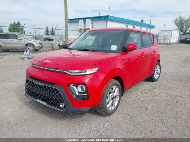 12620989 :رقم المزاد ، KNDJ33AU4N7184615 vin ، 2022 Kia Soul Ex مزاد بيع