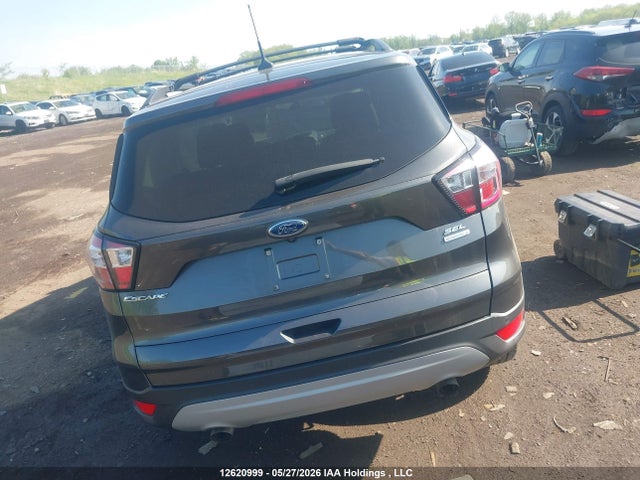1FMCU0HD2JUB91645 Ford ESCAPE SEL