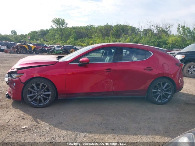 Mazda 3 Premium 2024 JM1BPBMM5R1705624 Image 14