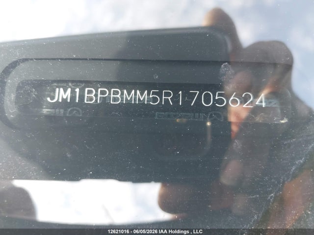 Mazda 3 Premium 2024 JM1BPBMM5R1705624 Image 18