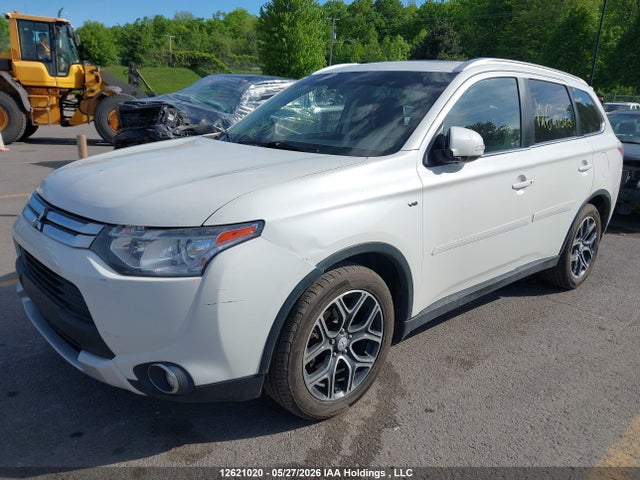 2015 Mitsubishi Outlander Gt მანქანა იყიდება აუქციონზე, vin: JA4JZ4AX8FZ603354, აუქციონის ნომერი: 12621020