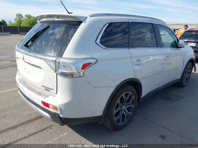 2015 Mitsubishi Outlander Gt მანქანა იყიდება აუქციონზე, vin: JA4JZ4AX8FZ603354, აუქციონის ნომერი: 12621020