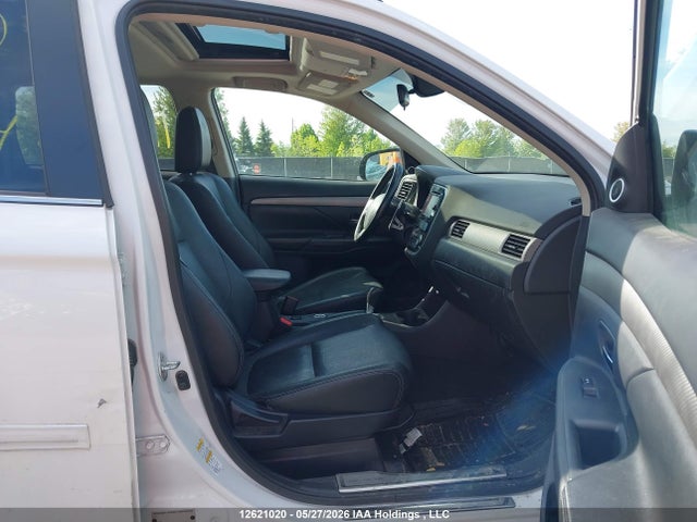 2015 Mitsubishi Outlander Gt მანქანა იყიდება აუქციონზე, vin: JA4JZ4AX8FZ603354, აუქციონის ნომერი: 12621020