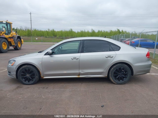 Продаж на аукціоні авто 2013 Volkswagen Passat 2.5l Trendline, vin: 1VWAH7A39DC004466, номер лоту: 12621031