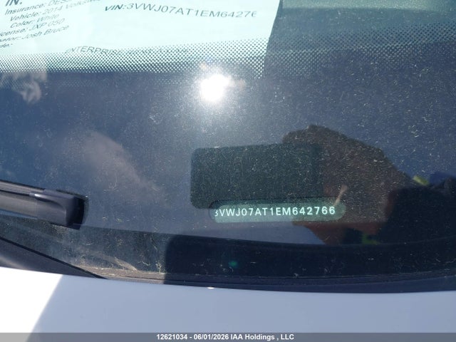 Volkswagen Beetle 2014 3VWJ07AT1EM642766 Image 19