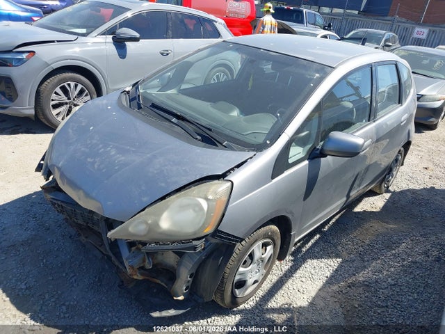 12621037 :رقم المزاد ، JHMGE8H58AC805046 vin ، 2010 Honda Fit Lx مزاد بيع