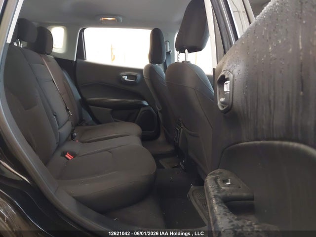 Продаж на аукціоні авто 2018 Jeep Compass Sport, vin: 3C4NJCAB6JT181047, номер лоту: 12621042