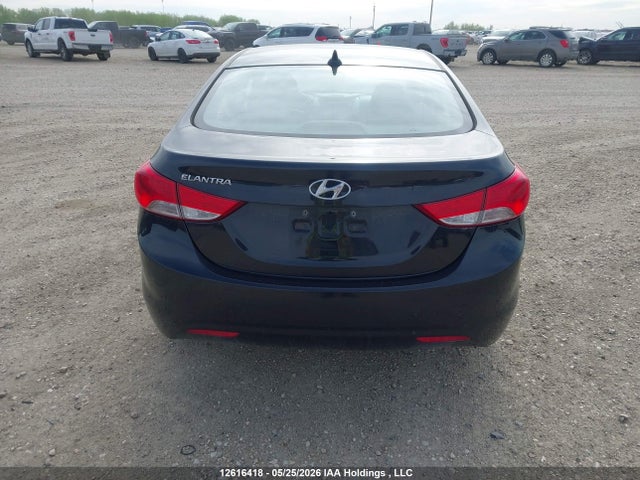 Продажа на аукционе авто 2013 Hyundai Elantra Gl, vin: 5NPDH4AE4DH315436, номер лота: 12616418