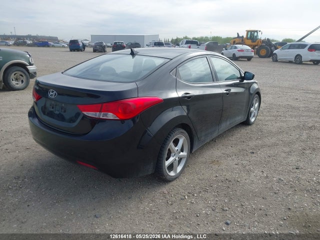 Продажа на аукционе авто 2013 Hyundai Elantra Gl, vin: 5NPDH4AE4DH315436, номер лота: 12616418