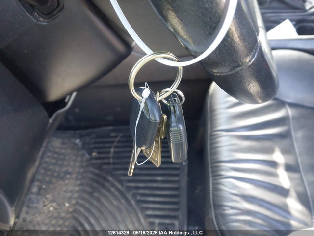 Продажа на аукционе авто 2007 Ford Escape Limited, vin: 1FMYU94117KA27099, номер лота: 12614329