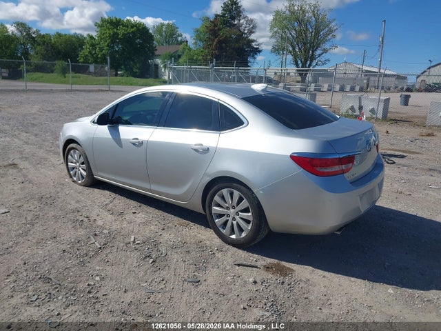 1G4PP5SK0F4217034 Buick Verano