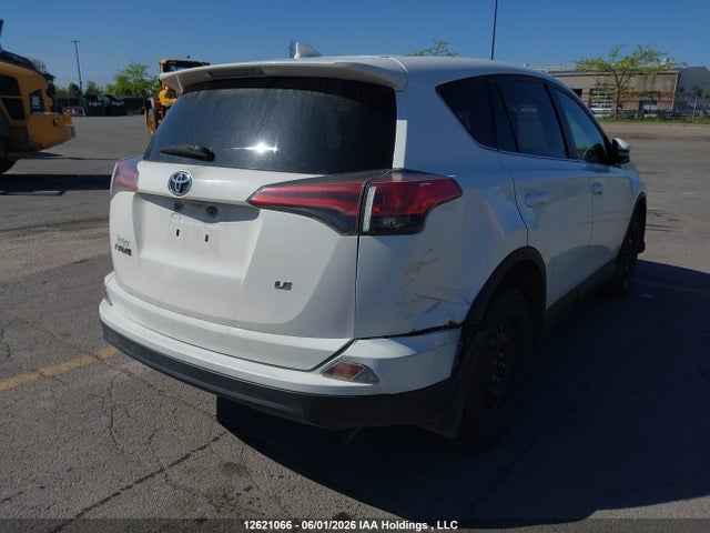 12621066 :رقم المزاد ، 2T3ZFREV8GW243365 vin ، 2016 Toyota Rav4 Le مزاد بيع