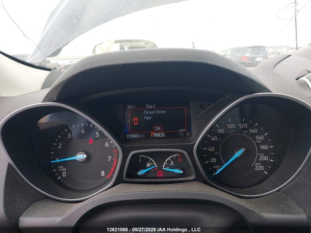 12621068 :رقم المزاد ، 1FMCU9J99HUA34571 vin ، 2017 Ford Escape Titanium مزاد بيع