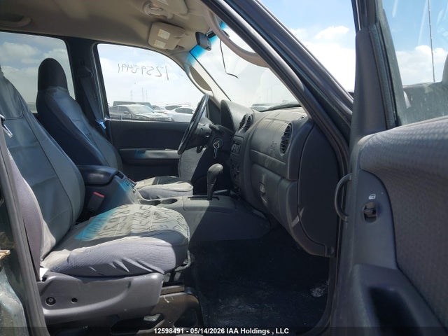Продажа на аукционе авто 2002 Jeep Liberty Sport, vin: 1J4GL48K82W140715, номер лота: 12598491
