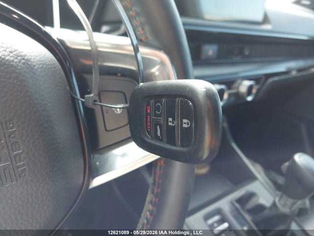 Продажа на аукционе авто 2023 Honda Cr-v Touring Hybrid, vin: 2HKRS6H90PH206911, номер лота: 12621089