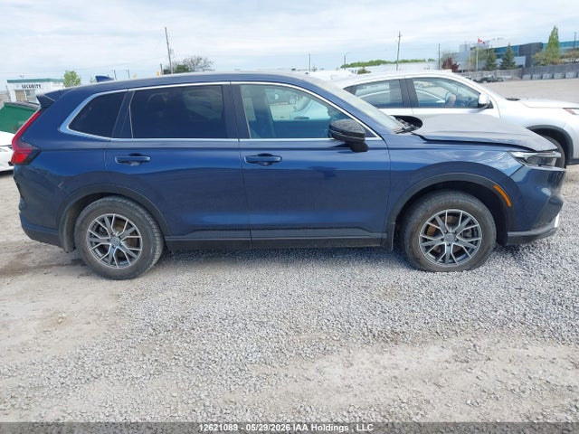 Продажа на аукционе авто 2023 Honda Cr-v Touring Hybrid, vin: 2HKRS6H90PH206911, номер лота: 12621089