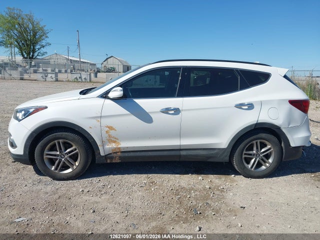 2017 Hyundai Santa Fe Sport 2.4 Se მანქანა იყიდება აუქციონზე, vin: 5XYZUDLB0HG450754, აუქციონის ნომერი: 12621097