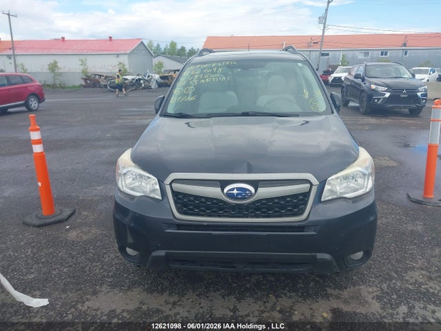 12621098 :رقم المزاد ، JF2SJCHC7FH493600 vin ، 2015 Subaru Forester 2.5i Limited مزاد بيع