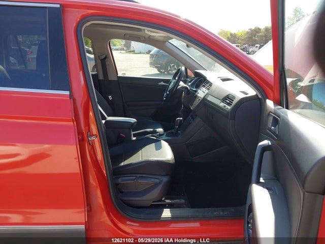 Aukcja sprzedaży 2018 Volkswagen Tiguan Comfortline, vin: 3VV2B7AX4JM058913, numer aukcji: 12621102