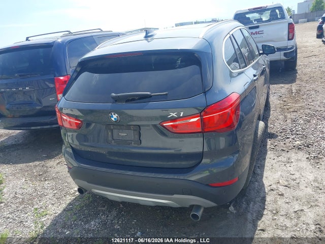 BMW X1 Xdrive28i 2016 WBXHT3C36G5E50059 Image 16