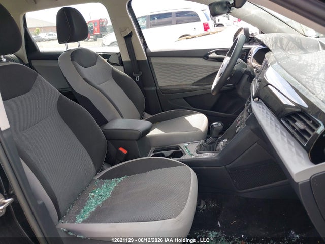 3VVCX7B27RM014070 Volkswagen Taos