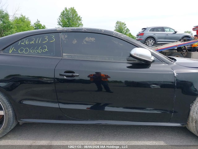 Продажа на аукционе авто 2010 Audi S5, vin: WAUCVBFR7AA006662, номер лота: 12621133