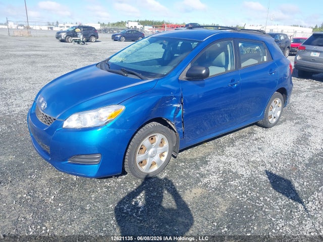12621135 :رقم المزاد ، 2T1LE4EEXAC013646 vin ، 2010 Toyota Corolla Matrix S مزاد بيع
