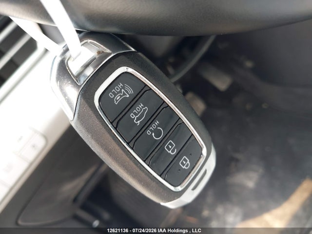 Продажа на аукционе авто 2022 Hyundai Elantra Hybrid Ultimate With Two-tone Interior, vin: KMHLN4AJ4NU017019, номер лота: 12621136