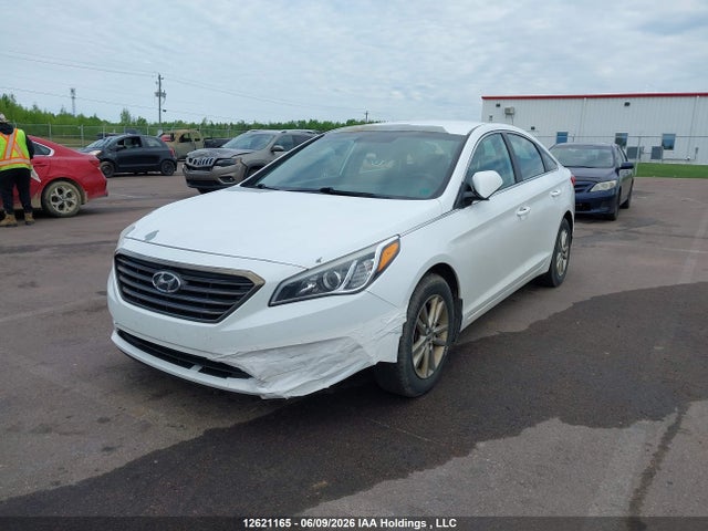 2016 Hyundai Sonata Se მანქანა იყიდება აუქციონზე, vin: 5NPE24AF1GH318460, აუქციონის ნომერი: 12621165