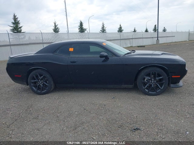 Продаж на аукціоні авто 2023 Dodge Challenger Sxt, vin: 2C3CDZAG2PH680544, номер лоту: 12621166